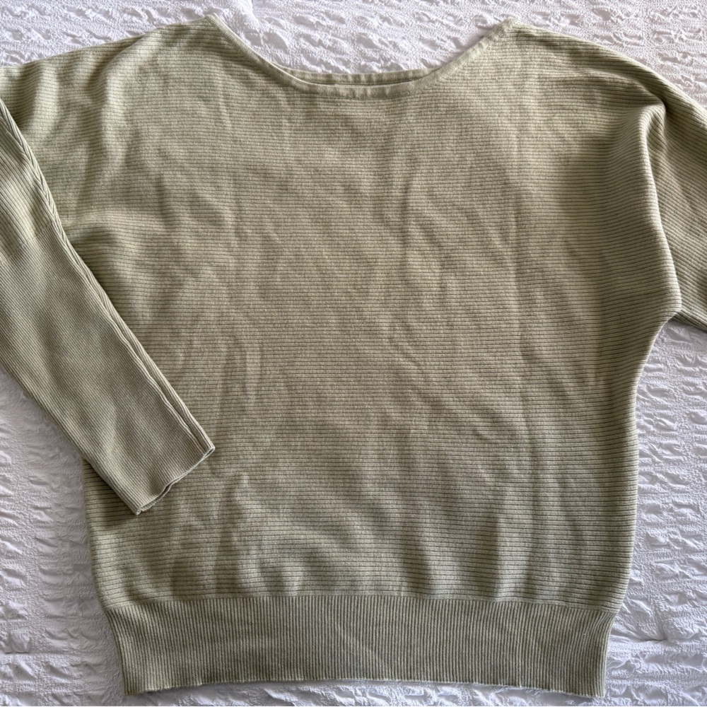 Green Ribbed Loungewear Set - Picture 6 of 7